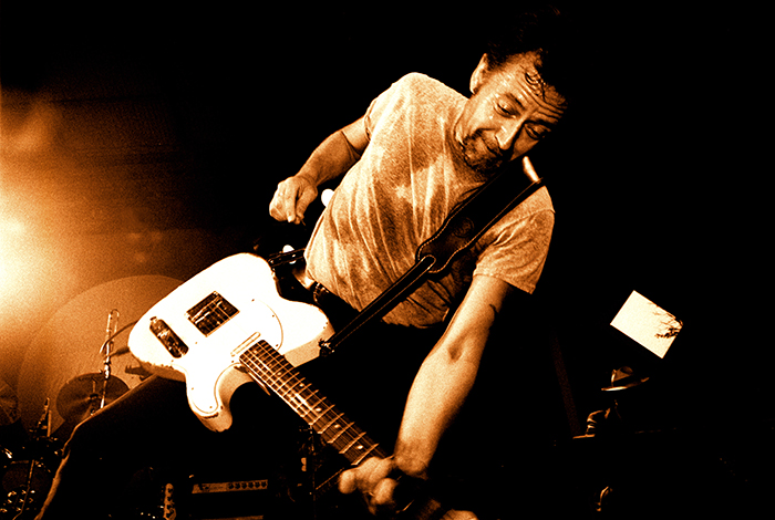 Grebbestad folkets park 19950715 Ulf Lundell Ulf Lundell vocals guitar FOTO JOACHIM NYWALL KOD0708840825 COPYRIGHT JOACHIMNYWALL:SE ****BETALBILD**** Redovisas till: Joachim Nywall Strandgatan 30 461 31 Trollhättan Prislista: BLF, om ej annat avtalats