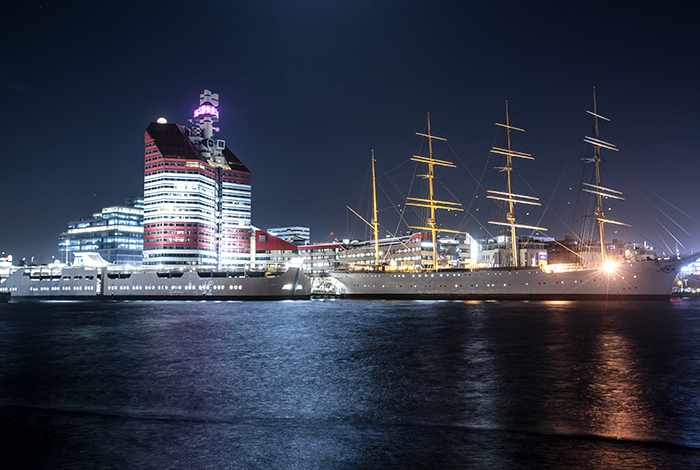 20211119 Bananpiren Göteborg Läppstiftet ---- FOTO : JOACHIM NYWALL KOD 0708840825_1 COPYRIGHT JOACHIM NYWALL ***BETALBILD*** Redovisas till NYWALL MEDIA AB Strandgatan 30 461 31 Trollhättan Prislista enl BLF , om inget annat avtalas.