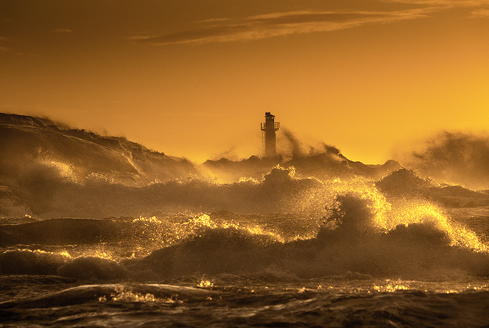 20220129 Grebbestad Tjurpannan Solnedgång över havet vid Tjurpannans Natur reservat. Klippor hav vinter Bohuslän ---- FOTO : JOACHIM NYWALL KOD 0708840825_1 COPYRIGHT JOACHIM NYWALL ***BETALBILD*** Redovisas till NYWALL MEDIA AB Strandgatan 30 461 31 Trollhättan Prislista enl BLF , om inget annat avtalas.
