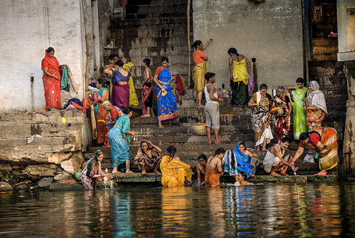 2010 04 19 Varanasi Uttar Pradesh Indien ---- FOTO : JOACHIM NYWALL KOD 0708840825_1 COPYRIGHT JOACHIM NYWALL ***BETALBILD*** Redovisas till NYWALL MEDIA AB Strandgatan 30 461 31 Trollhättan Prislista enl BLF , om inget annat avtalas.